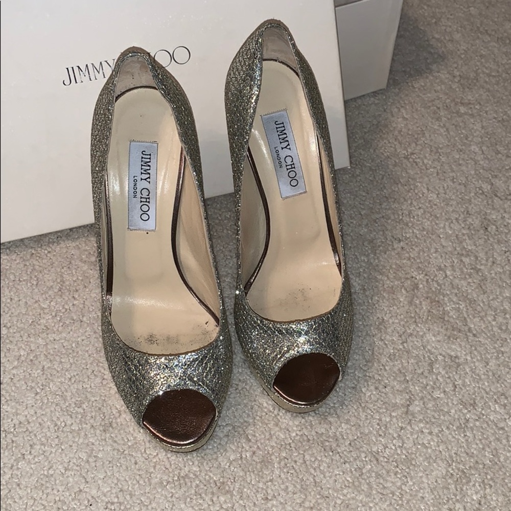 Shoes - Picture 4 of 4